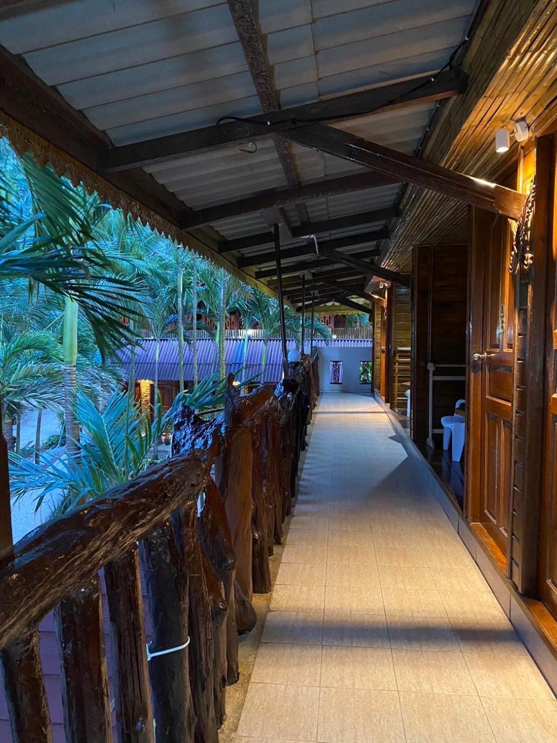 Ruan Mai Naiyang Beach Resort Nai Yang Beach Extérieur photo