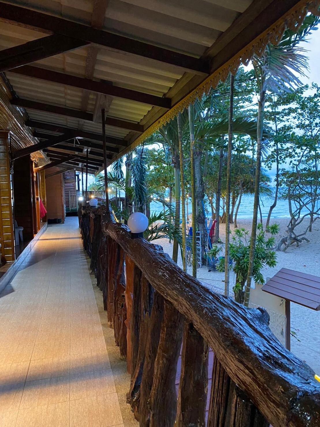 Ruan Mai Naiyang Beach Resort Nai Yang Beach Extérieur photo
