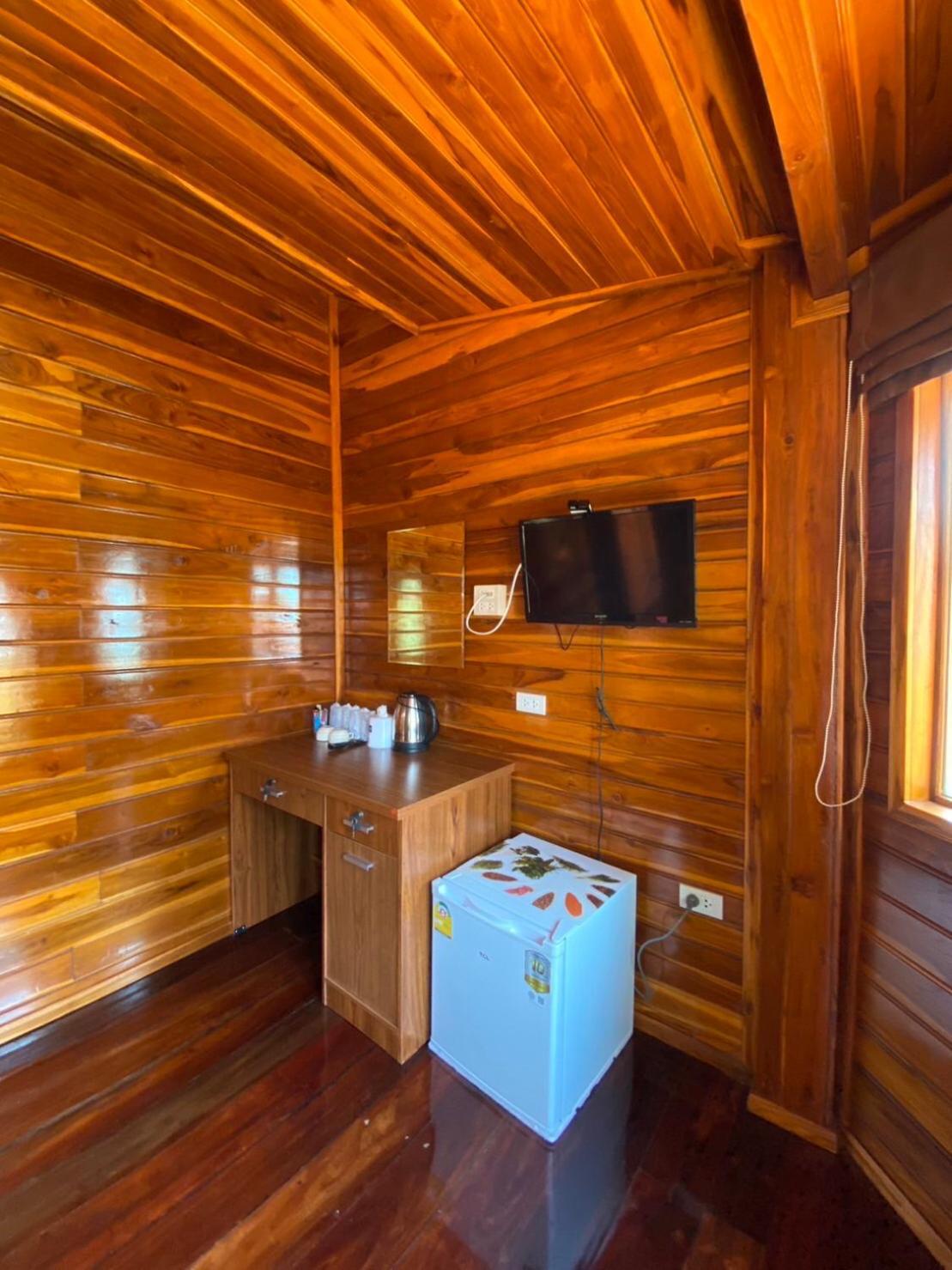 Ruan Mai Naiyang Beach Resort Nai Yang Beach Extérieur photo