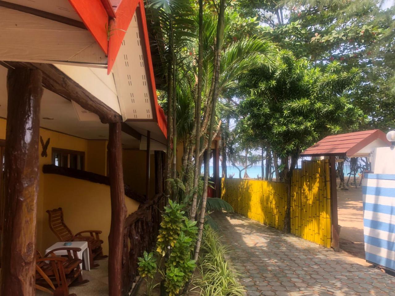 Ruan Mai Naiyang Beach Resort Nai Yang Beach Extérieur photo