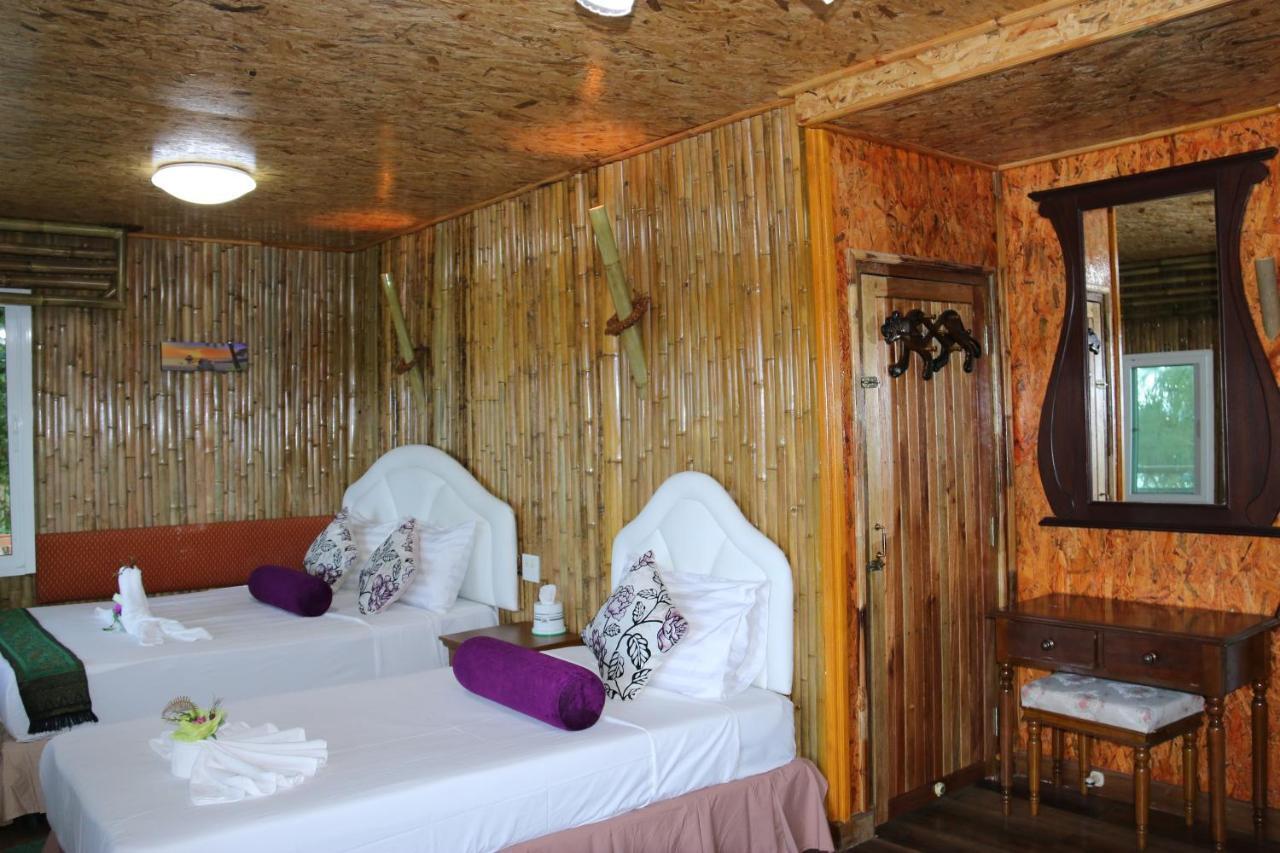 Ruan Mai Naiyang Beach Resort Nai Yang Beach Extérieur photo